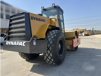 DYNAPAC CA30D en crédit-bail DYNAPAC CA30D: photos 4