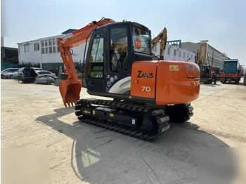 Pelle sur chenille HITACHI ZX70