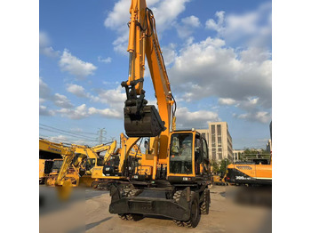 Pelle sur pneus HYUNDAI ROBEX 210W-9: photos 2 Pelle sur pneus HYUNDAI ROBEX 210W-9: photos 2