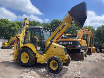 Tractopelle NEW HOLLAND