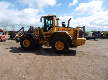 Chargeuse sur pneus VOLVO L120F