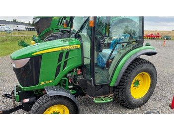 Tracteur agricole JOHN DEERE 3R Series