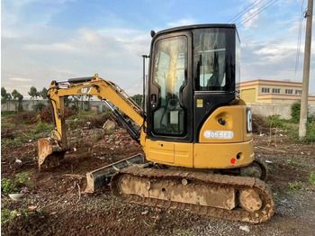 Mini pelle CATERPILLAR 303.5E