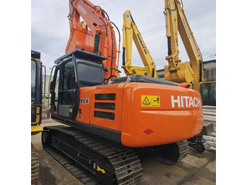 Pelle sur chenille HITACHI ZX200