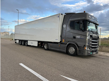SCANIA S500 en crédit-bail SCANIA S500: photos 1