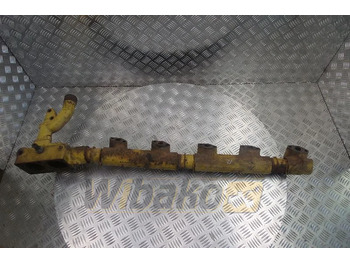 Collecteur d'admission KOMATSU