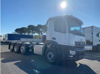 Châssis cabine MERCEDES-BENZ AROCS 32.43: photos 2