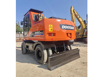 Pelle sur pneus Good Condition Original Doosan DH150w-7 Wheel Excavator 15 Tons Used Doosan Dh150w-7 Excavator Used Wheel Excavator for Sale [ Copy ]: photos 3