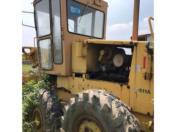 Niveleuse KOMATSU