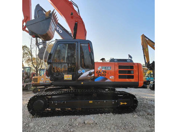 Pelle sur chenille HITACHI ZX200