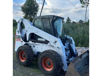 Mini chargeuse BOBCAT S300
