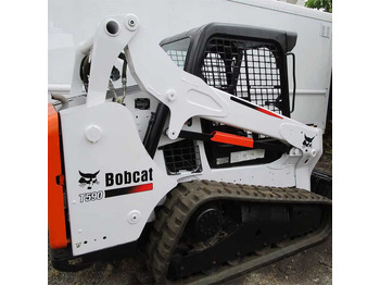 Mini chargeuse BOBCAT T590