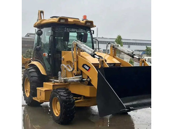 Tractopelle CATERPILLAR 420F