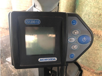 Semoir monograine Monosem NG PLUS 4: photos 2 Semoir monograine Monosem NG PLUS 4: photos 2