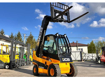 Chariot télescopique JCB