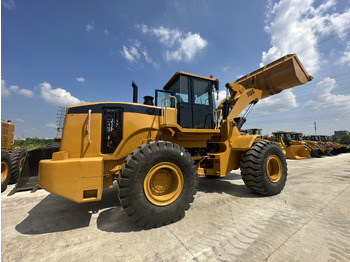 Chargeuse sur pneus CATERPILLAR 950G