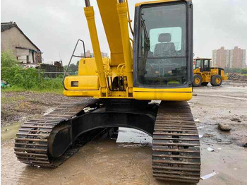 Pelle sur chenille Used Good Quality Japan Original PC200-6 in Good Condition PC200-6 Komatsu: photos 2