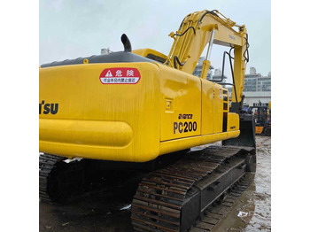 Pelle sur chenille KOMATSU PC220-6