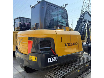 Pelle VOLVO EC60