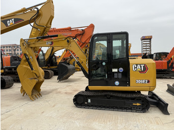 Mini pelle CATERPILLAR 306E2: photos 4