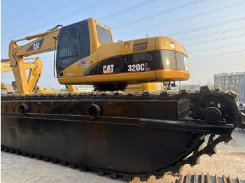 Excavatrice amphibie CATERPILLAR 320C
