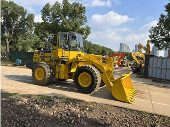 Chargeuse sur pneus KOMATSU WA320