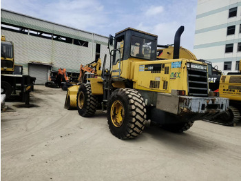 Chargeuse sur pneus KOMATSU WA320-3: photos 4