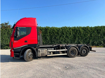 Camion ampliroll IVECO STRALIS 500 SCARRABILE: photos 3 Camion ampliroll IVECO STRALIS 500 SCARRABILE: photos 3