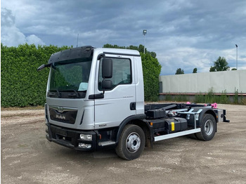 Camion ampliroll MAN TGM