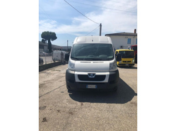 Fourgon utilitaire PEUGEOT FURGONE PEUGEOT: photos 4
