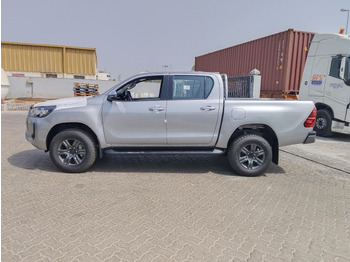 Voiture TOYOTA Hilux