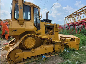 Bulldozer CATERPILLAR D4H: photos 2