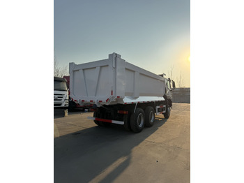 Camion benne SINOTRUK HOWO  NX400 6X4: photos 4