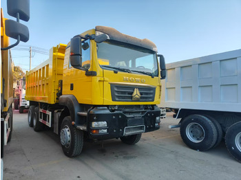 Camion benne SINOTRUK