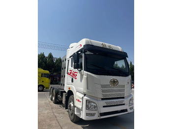 Tracteur routier SINOTRUK