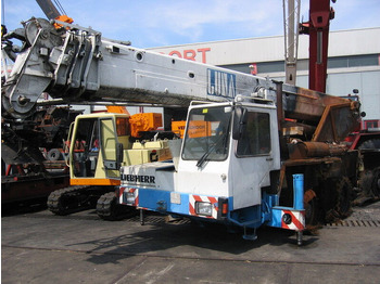 Grue mobile LIEBHERR LTM 1035