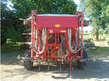 Combiné de semis KVERNELAND