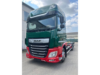 Camion porte-conteneur/ Caisse mobile DAF XF 480