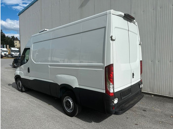 Utilitaire frigorifique Iveco Daily 35S16 Navi Automat Carrier: photos 4