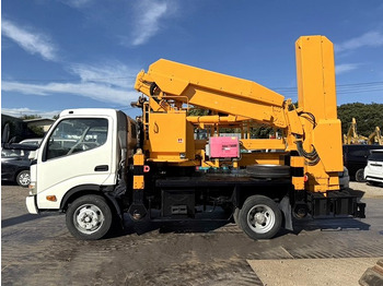 Camion avec nacelle TADANO BT-200-2: photos 2 Camion avec nacelle TADANO BT-200-2: photos 2