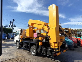 Camion avec nacelle TADANO BT-200-2: photos 3 Camion avec nacelle TADANO BT-200-2: photos 3