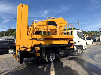 Camion avec nacelle TADANO BT-200-2: photos 5 Camion avec nacelle TADANO BT-200-2: photos 5