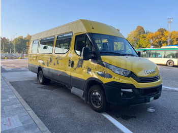 Bus scolaire IVECO Daily