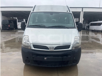Minibus NISSAN