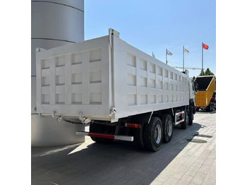 SINOTRUK howo 371 8x4 dump truck en crédit-bail SINOTRUK howo 371 8x4 dump truck: photos 2 SINOTRUK howo 371 8x4 dump truck en crédit-bail SINOTRUK howo 371 8x4 dump truck: photos 2