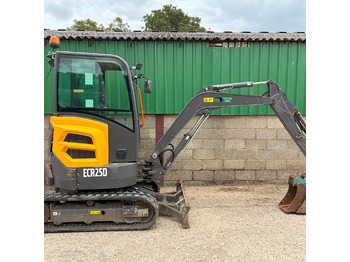 Mini pelle VOLVO ECR25D
