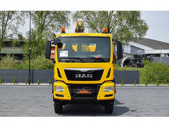Camion benne, Camion grue MAN TGS 26.400 / 6x4 / EURO 6 / UDT / HDS FASSI 165 / WYSUW x3 / ROTATOR / CHWYTAK / STEROWANIE RADIOWE / WZMOCNIONA RAMA / WYWROTKA / HYDROBURTA / AUTOMAT / 2017 / NOWE OPONY - 100% / NISKI PRZEBIEG: photos 2 Camion benne, Camion grue MAN TGS 26.400 / 6x4 / EURO 6 / UDT / HDS FASSI 165 / WYSUW x3 / ROTATOR / CHWYTAK / STEROWANIE RADIOWE / WZMOCNIONA RAMA / WYWROTKA / HYDROBURTA / AUTOMAT / 2017 / NOWE OPONY - 100% / NISKI PRZEBIEG: photos 2