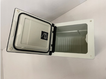 Cabine et intérieur pour Camion LODÓWKA CHŁODZIARKA MERCEDES ACTROS MP4 MP 4 A9608200306: photos 2