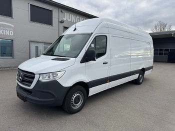 Fourgon utilitaire MERCEDES-BENZ Sprinter 317