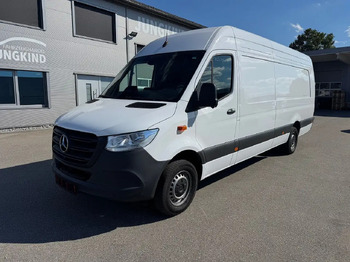 Fourgon utilitaire MERCEDES-BENZ Sprinter 317